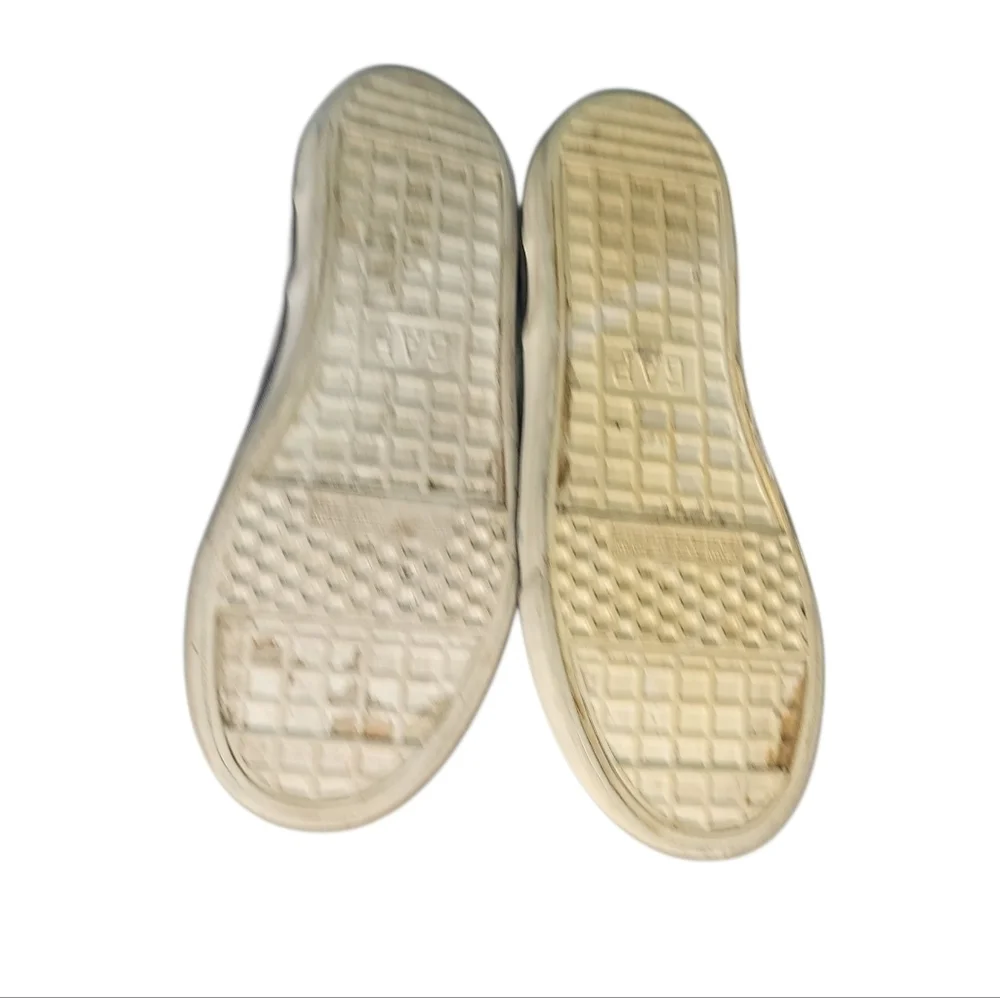 Gap Boys Gray Slip On Casual Sneaker Size 4